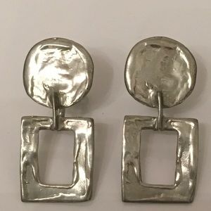 Vintage clip-on earrings. Silver.  Circle with Open Square.